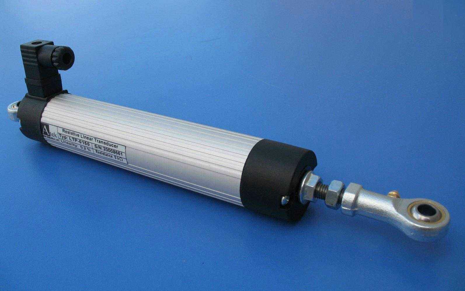 選擇激光位移傳感器可以從哪些方面入手